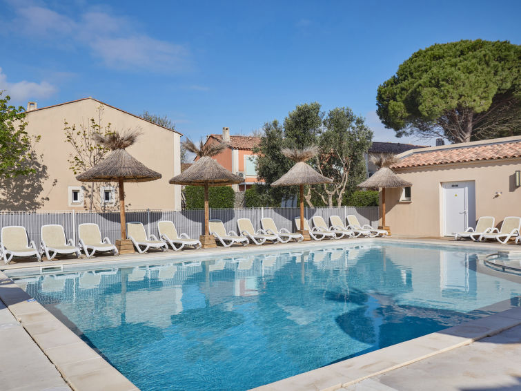 6-persoons vakantiehuis met verwarmd zwembad in Aigues Mortes in Aigues Mortes