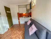 Studio Le Cabestan: knus verblijf op 200 meter van het strand in Port Camargue - thumbnail 6