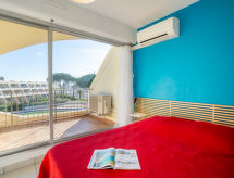 Le Grand Galion: strandappartement met zwembad in Port Camargue - thumbnail 1