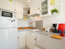 Le Grand Galion: strandappartement met zwembad in Port Camargue - thumbnail 4