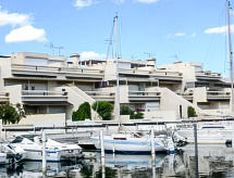 Rustiek appartement in Port Camargue, direct aan de jachthaven en dichtbij strand - thumbnail 4
