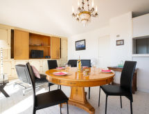 Rustiek appartement in Port Camargue, direct aan de jachthaven en dichtbij strand - thumbnail 6