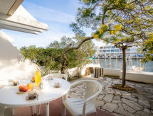 Les Marinas de la Plage II