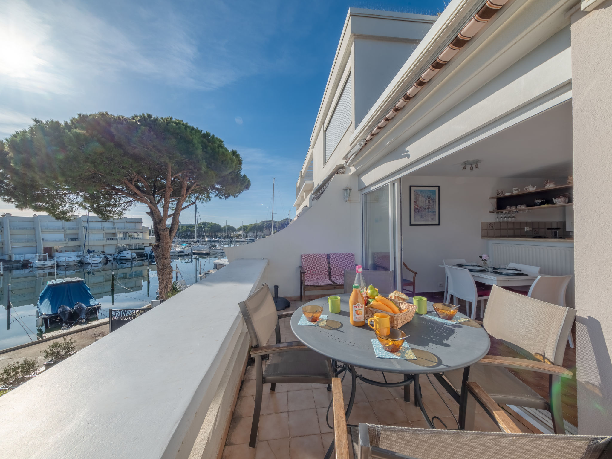 Les Régates Apartment in Port Camargue