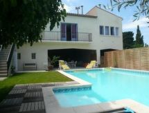 Schönes Ferienhaus mit Pool