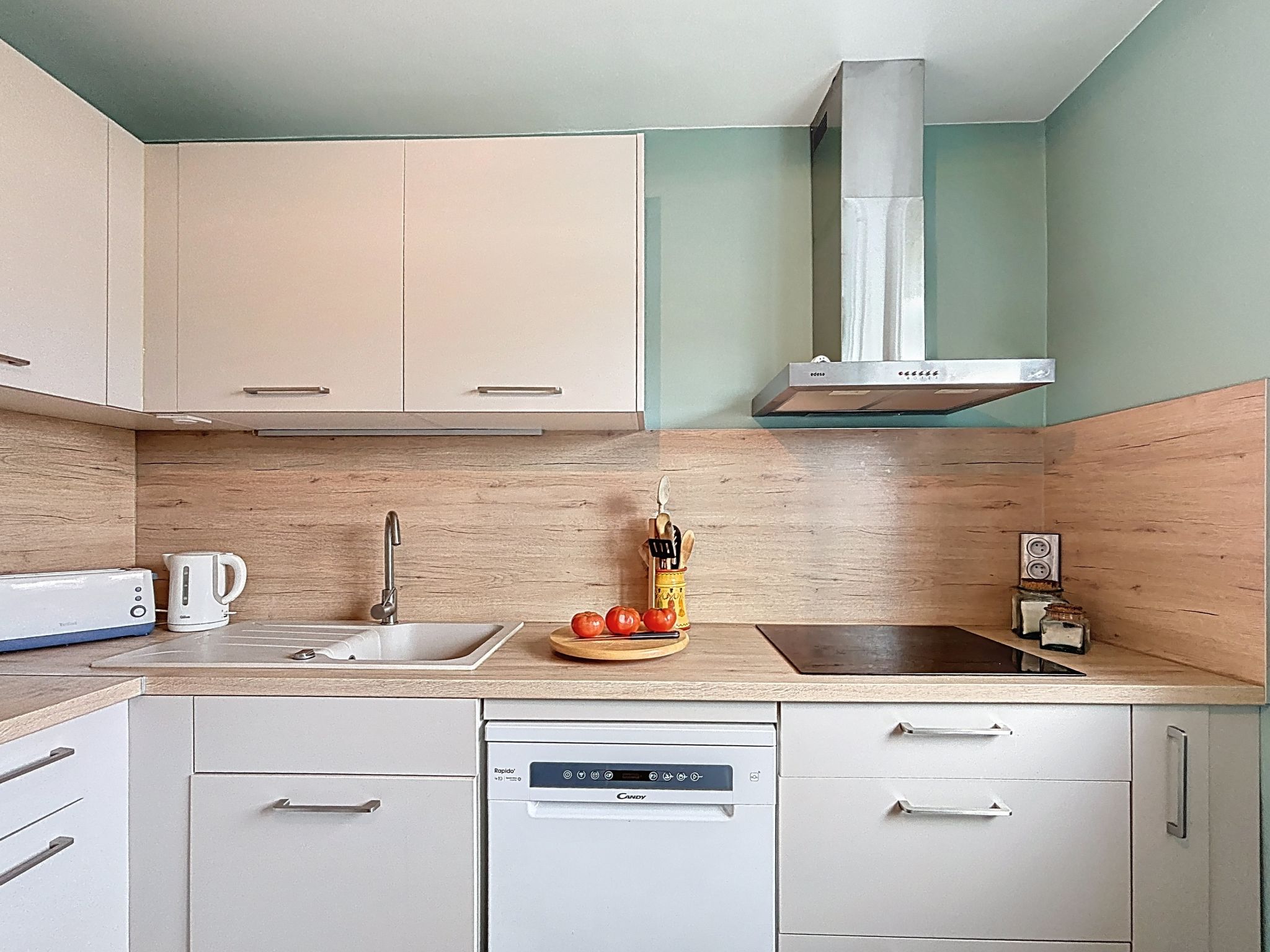 Les cabanes de Pérols-Binnen