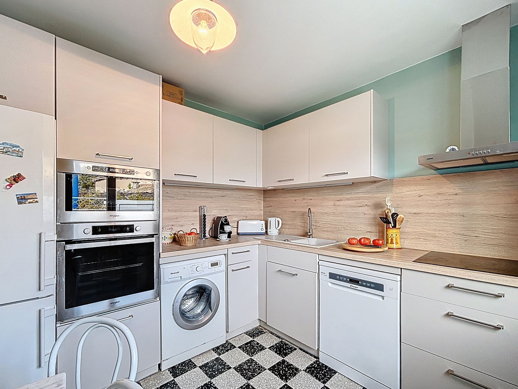 Les cabanes de Pérols-Binnen