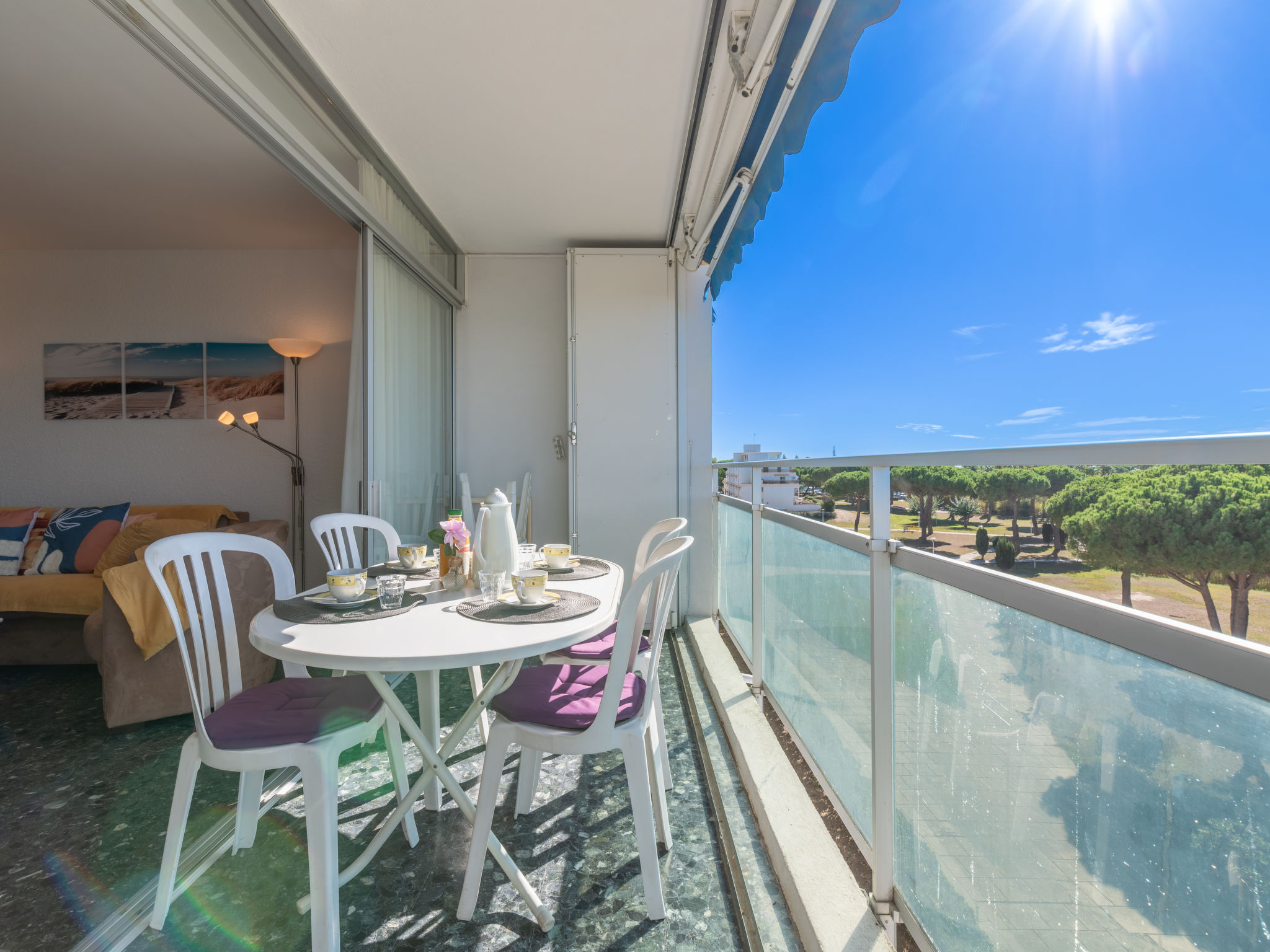 Photo of Le Mireille