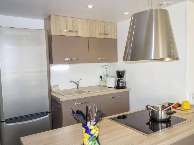 Search and Stay destination Le Grau-du-Roi, Occitanie - France from AU$ 159. Le Myflower
