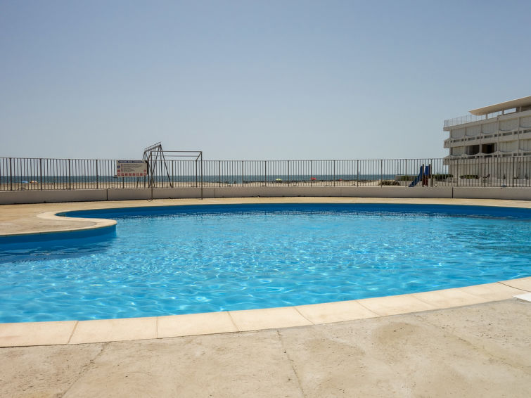 Search and Stay destination Le Grau-du-Roi, Occitanie - France from AU$ 256. La Résidence de la Mer