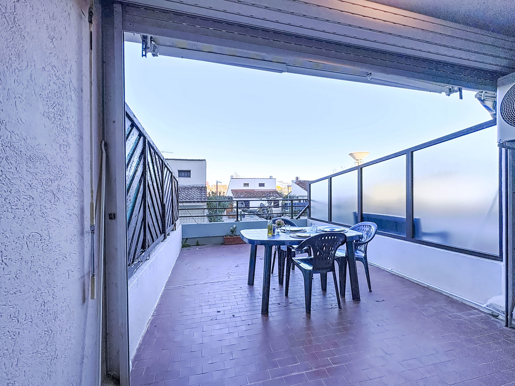 Le Lagon Bleu-Buiten