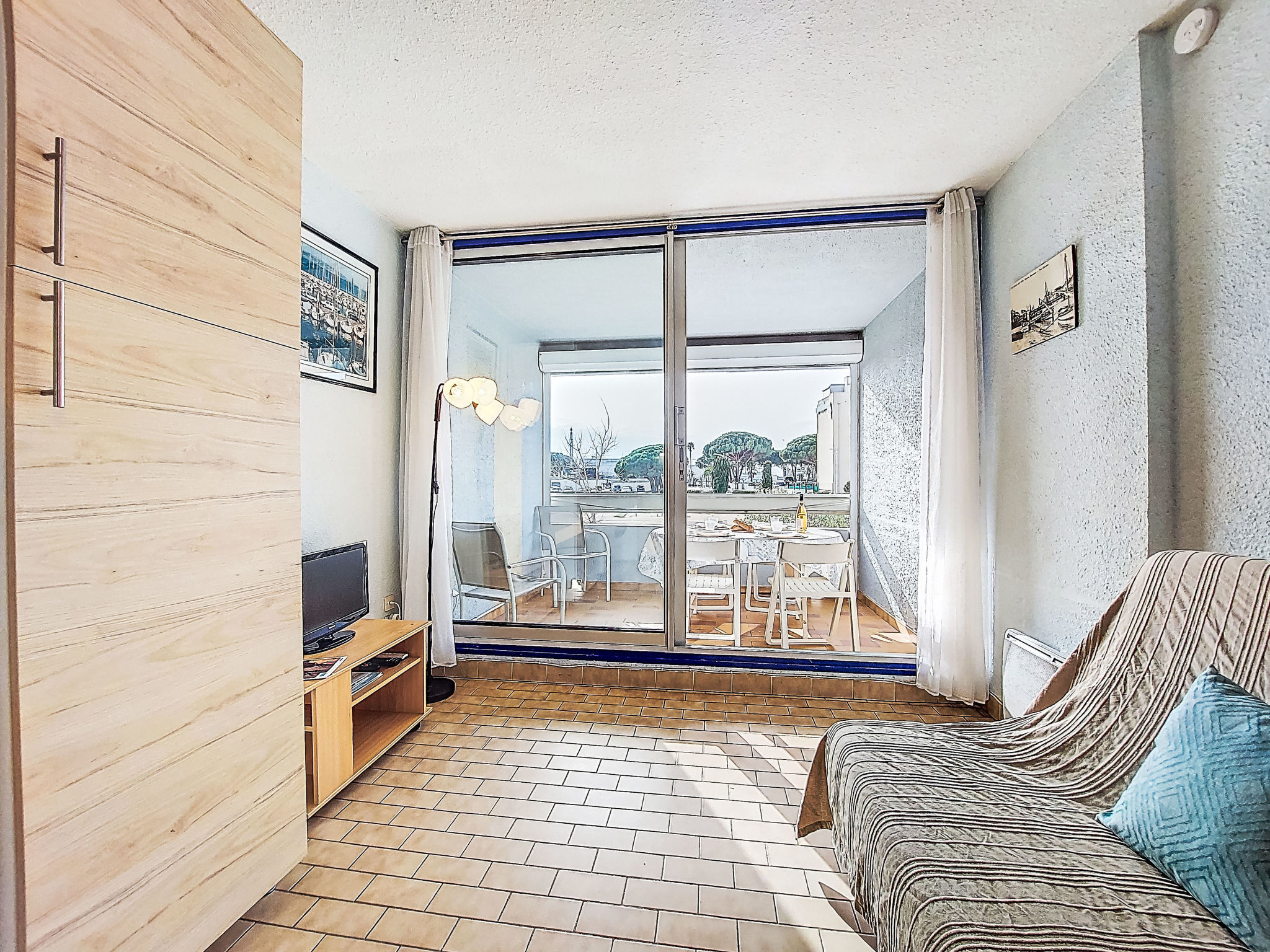 Photo of Floralies I