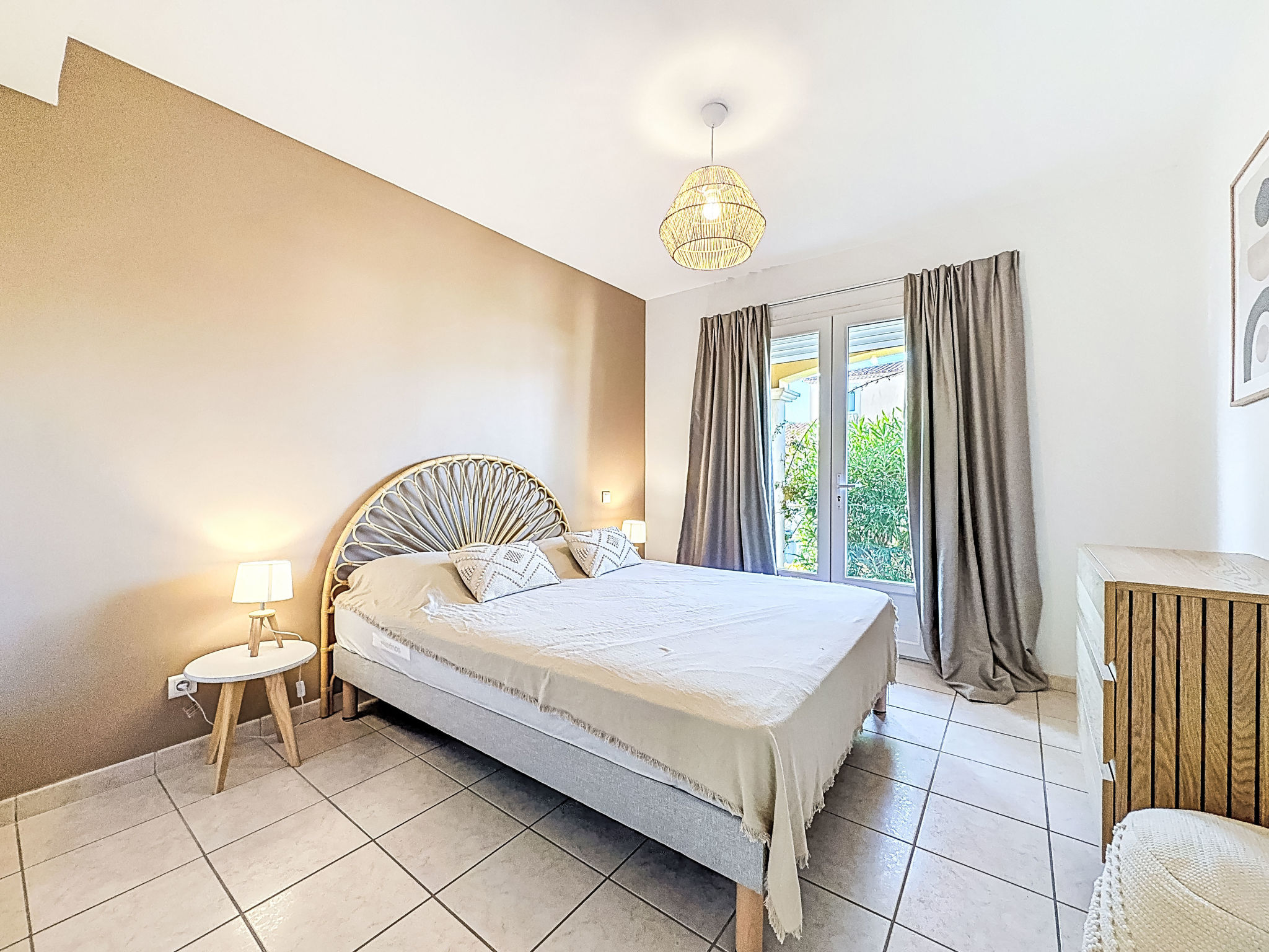 Orée des Salines-Binnen