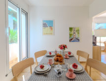 Licht vakantieappartement voor 4 personen in het hart van La Grande Motte, strand op 400 meter - thumbnail 3