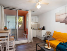 Studio aan zee in La Grande Motte met terras en zwembad - thumbnail 2
