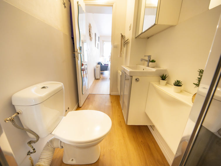 Photo of Holiday 34