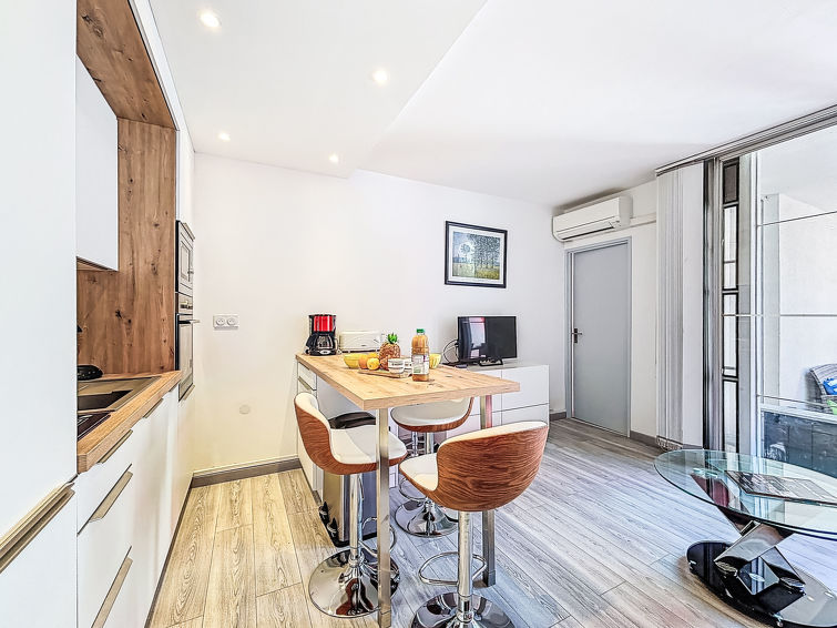 Le Babylone Apartment in La Grande Motte