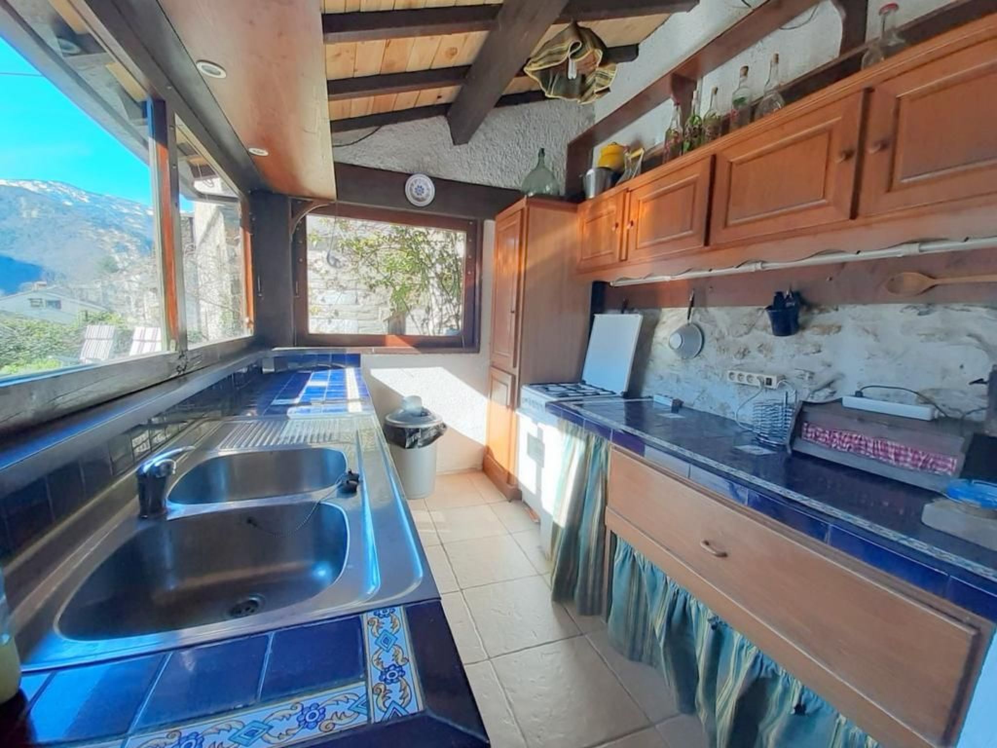 Für 14 Personen in Nohèdes-Image-tags.info