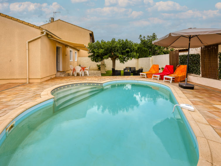 Search and Stay destination Sauvian, Occitanie - France from AU$ 378. La Voie Romaine