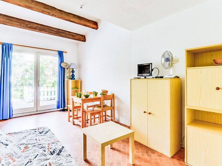 Search and Stay, undefined in undefined. Gallery position 4