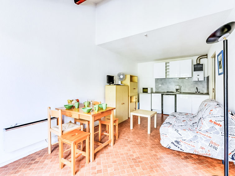 Search and Stay, undefined in undefined. Gallery position 1