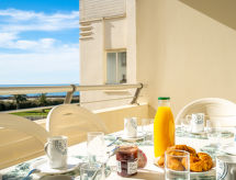 Direct aan het strand: Appartement voor 7 in Cap d'Agde - thumbnail 2