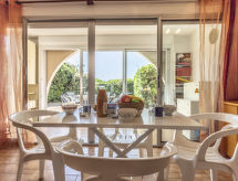 Golfbaan op 1 km: Ruim appartement aan zee in Cap d'Agde - thumbnail 3