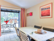 Op 800 m van zee: appartement met verwarmd zwembad in Cap d'Agde - thumbnail 6