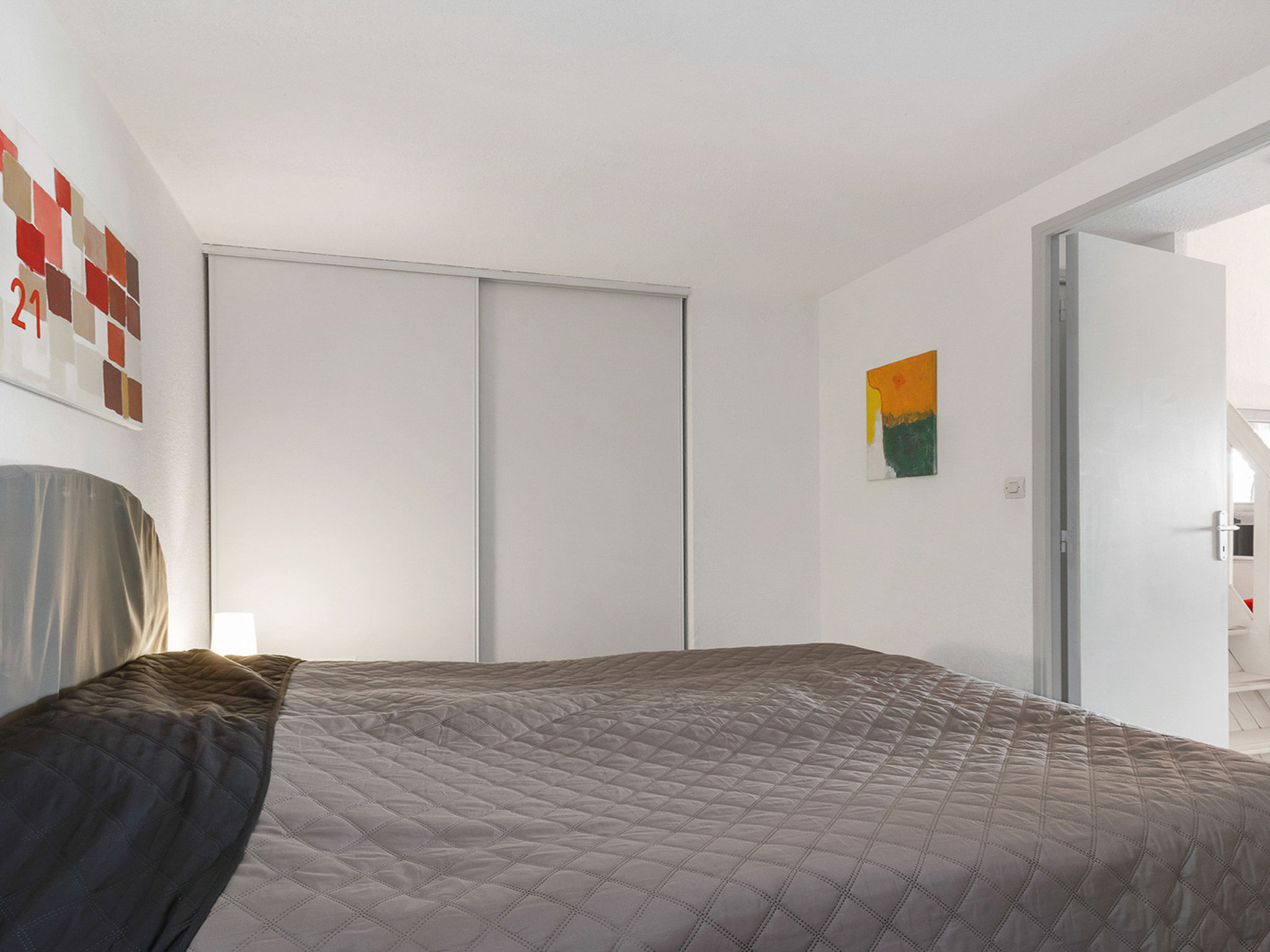 Perles du Soleil-Drinnen