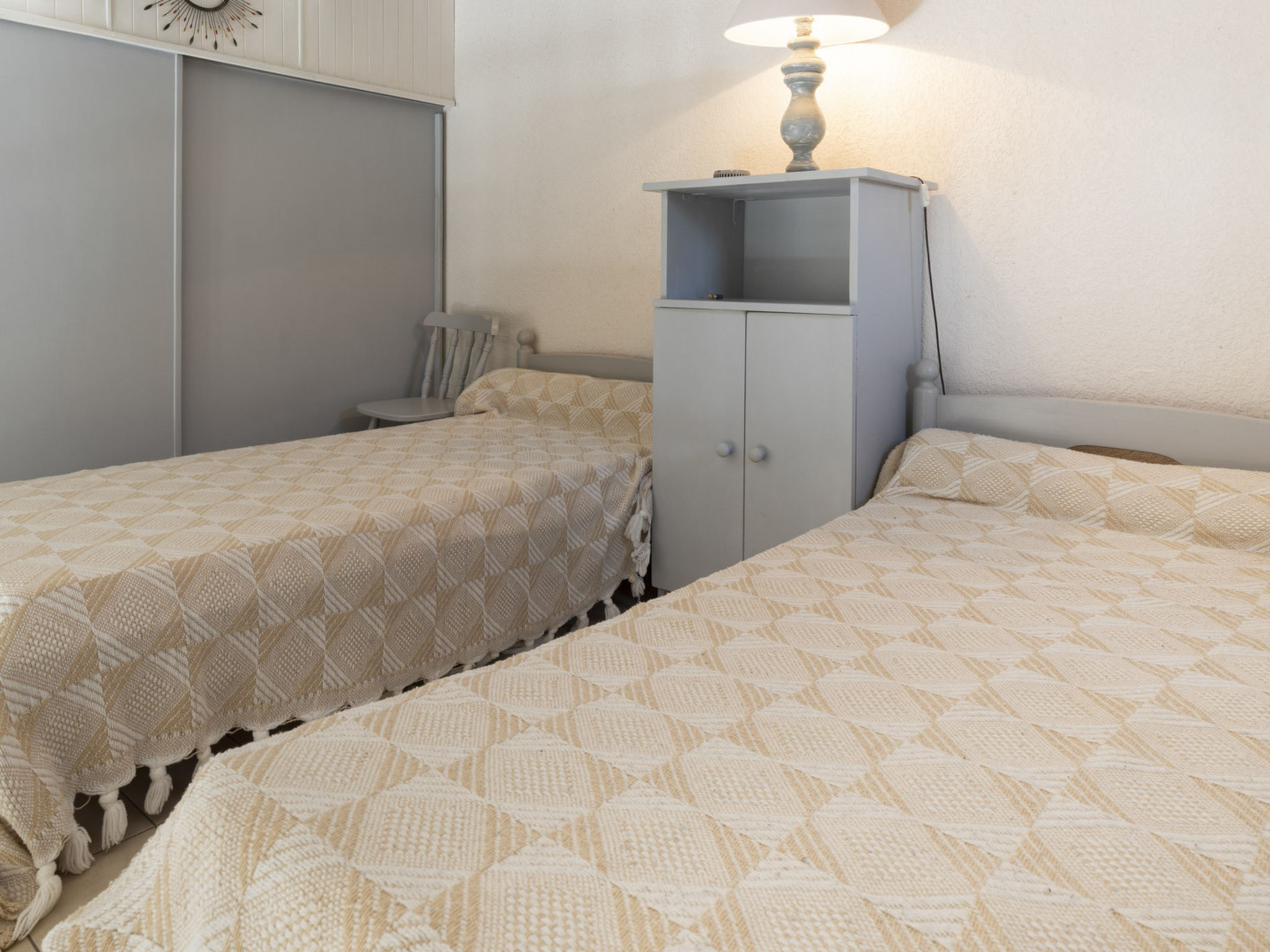 Les Ondines 2 --Binnen