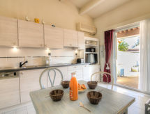 Knus appartement voor 4 op 400m van strand in Cap d'Agde - thumbnail 4