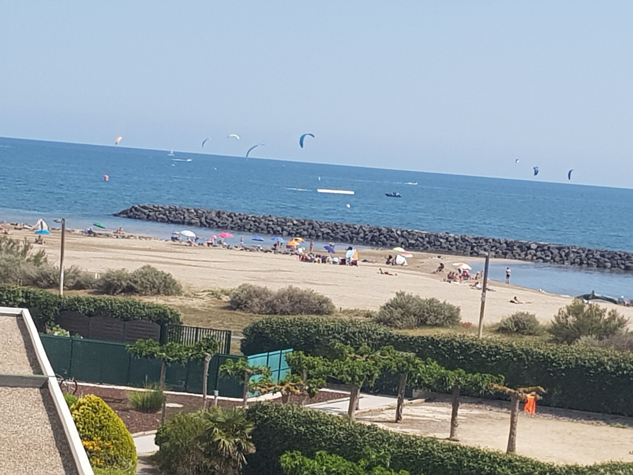 Moderne Ferienwohnung mit Meerblick-Drinnen