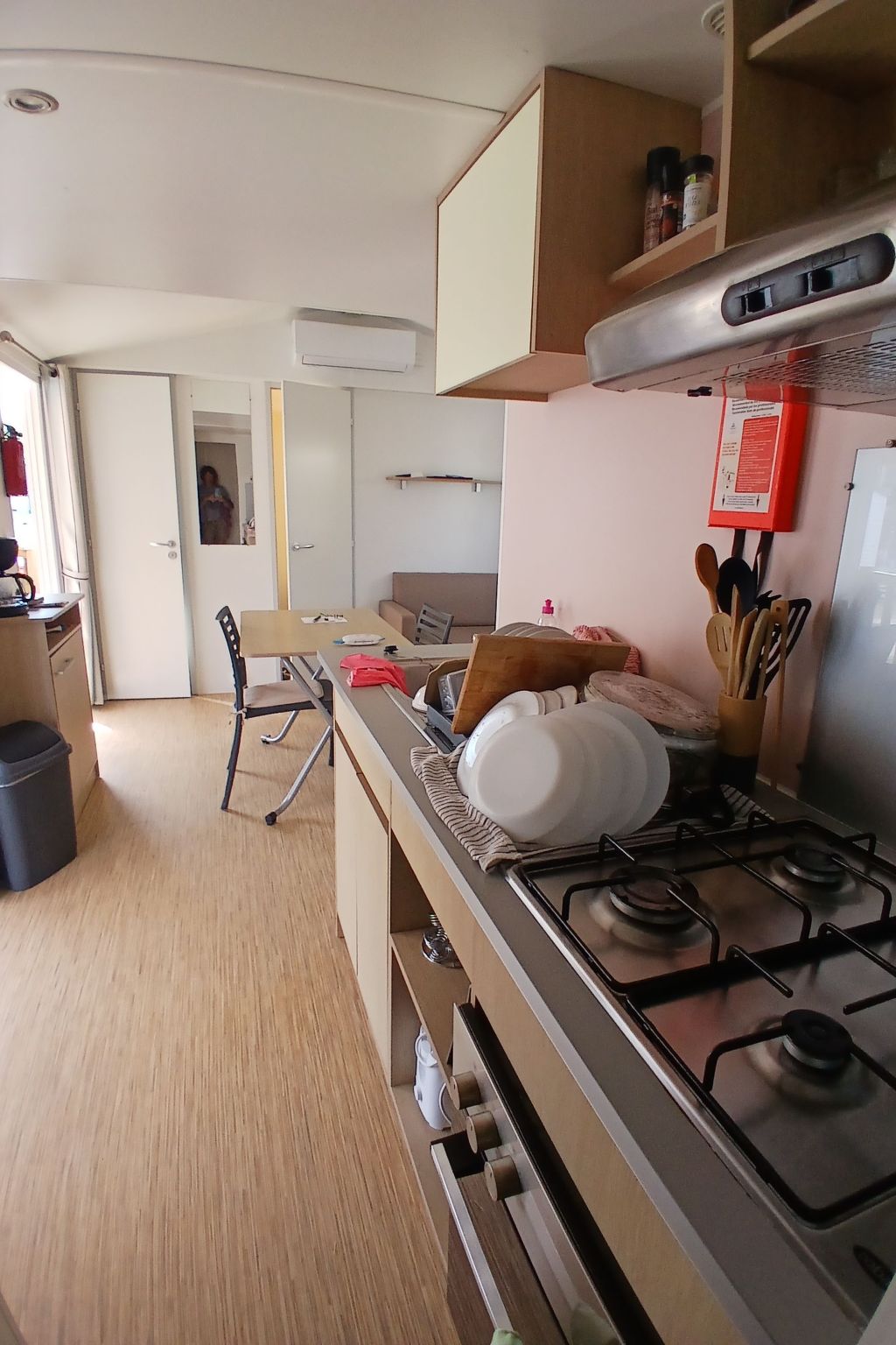 Mobilheim "Les Dunes" mit Blick auf das Wasser-Binnen