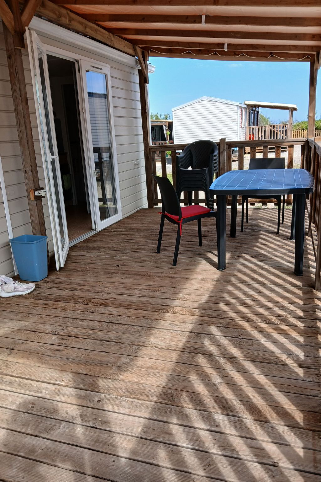 Mobilheim "Les Dunes" mit Blick auf das Wasser-Binnen