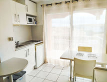 Primavera: Gezellig appartement aan zee in Cap d'Agde met zwembad - thumbnail 6