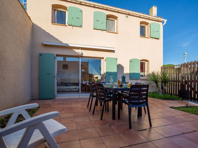 Search and Stay destination Agde, Occitanie - France from AU$ 176. Les Captivantes II