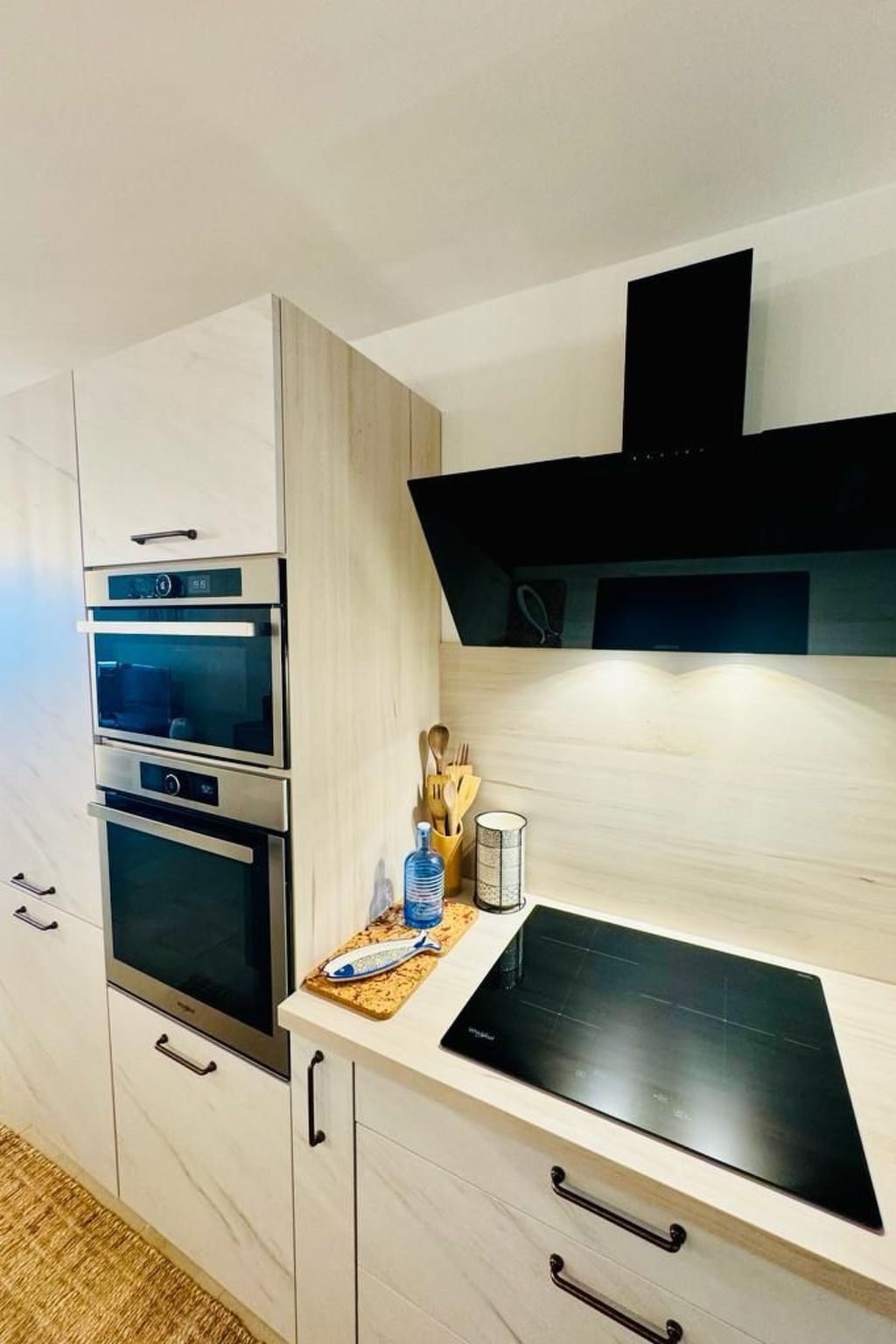 Wunderschöne renovierte Wohnung mit vollem Meerblick-Binnen