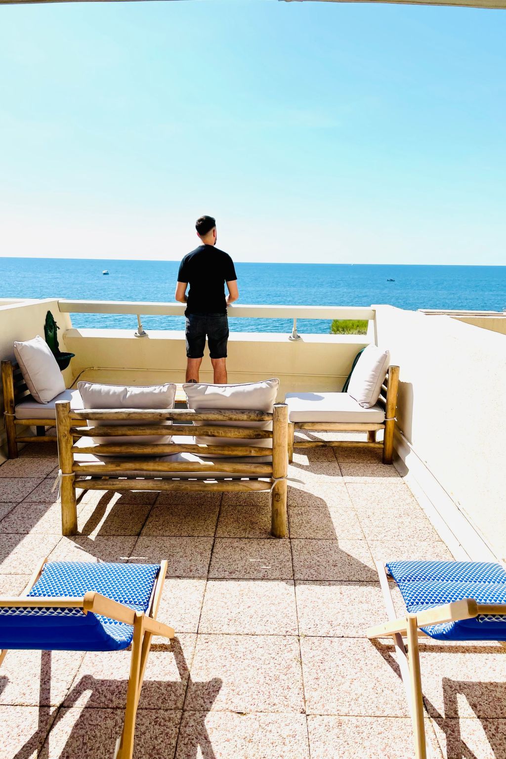 Wunderschöne renovierte Wohnung mit vollem Meerblick-Binnen