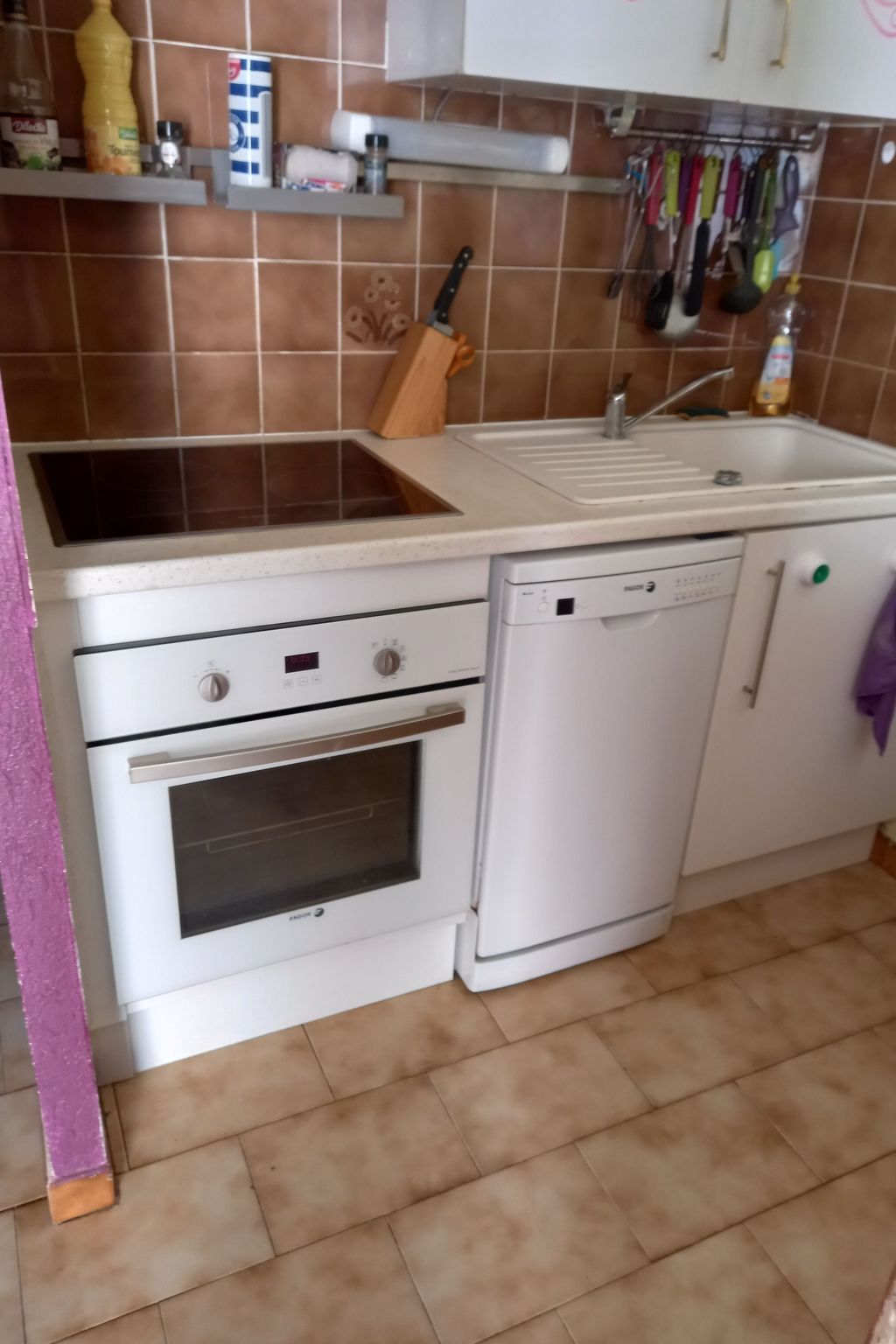 Das Mieukerien-Afrikareservat 15 Min., Strand 2 Min.-Drinnen