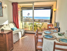 Knus appartement voor 4 bij zee in Saint Pierre La Mer met zwembad - thumbnail 3