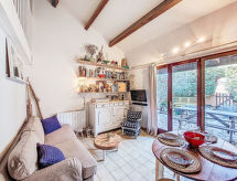 Santa Marina: Gezellig appartement met zwembad op 700m van zee - thumbnail 5