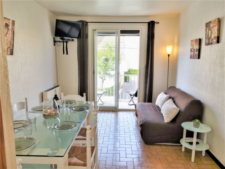 Search and Stay destination Narbonne, Occitanie - France from AU$ 143. Beau rivage 2