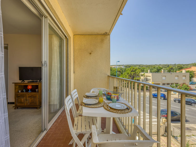 Montreuil Apartment in Narbonne