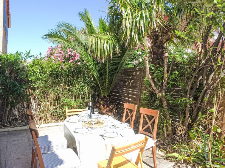 Narbonne accommodation city breaks for rent in Narbonne apartments to rent in Narbonne holiday homes to rent in Narbonne