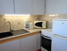 4-persoons appartement met zeezicht direct aan het strand in Le Barcarès - thumbnail 5