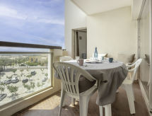 Appartement op 50 meter van het strand in Le Barcarès - thumbnail 1