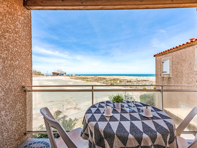 Search and Stay destination Le Barcarès, Occitanie - France from AU$ 231. Bastides de la Mer