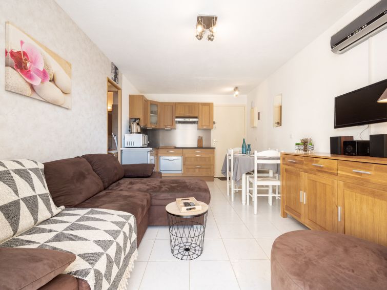 Search and Stay destination Le Barcarès, Occitanie - France from AU$ 116. Palm Beach