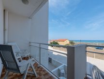 Appartement op 30 meter van het strand met zeezicht in Le Barcarès - thumbnail 6