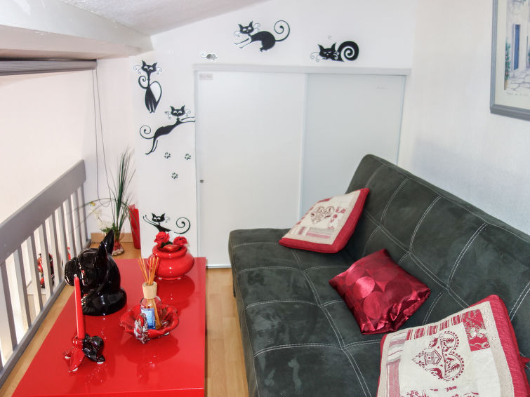 Search and Stay destination Le Barcarès, Occitanie - France from AU$ 130. Les Amandines